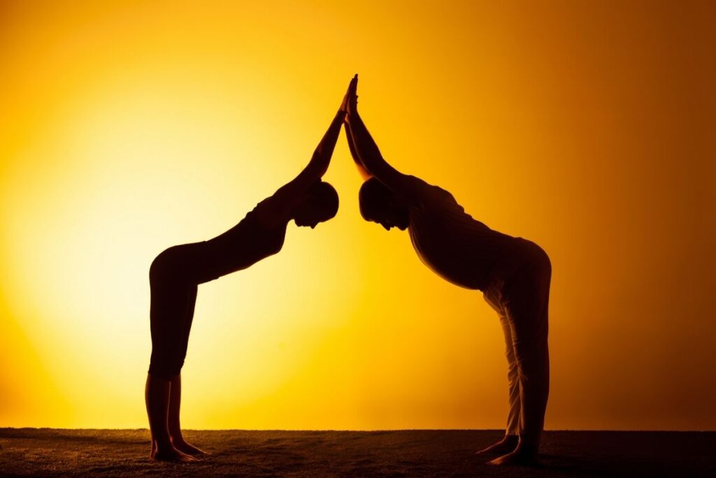 yoga in cuplu